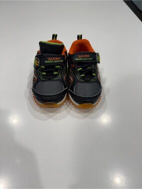 Toy Story 4 Woody Buzz Lightyear Hook & Loop Athletic Sneakers Black US 6